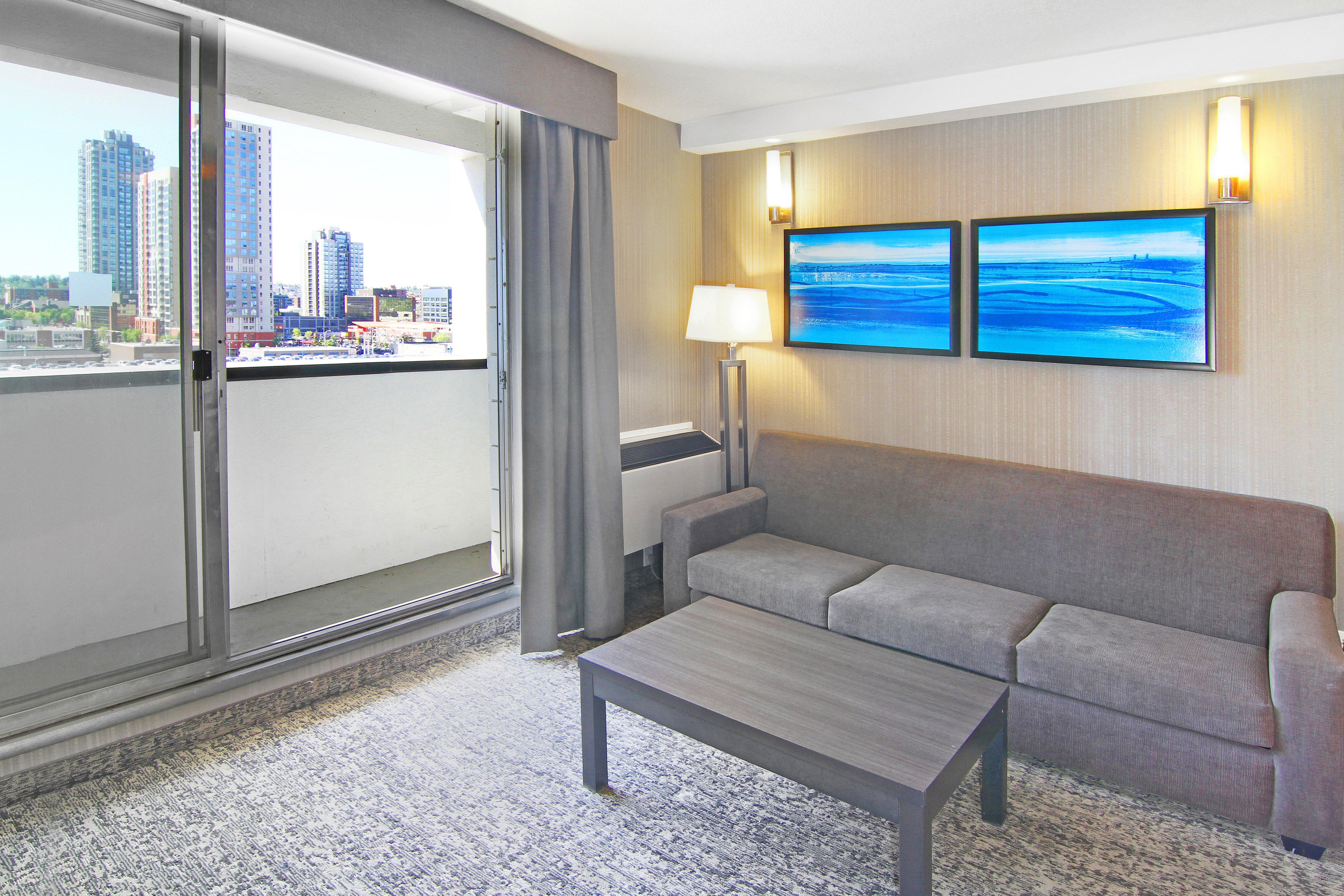 Holiday Inn Express And Suites Calgary By Ihg מראה חיצוני תמונה