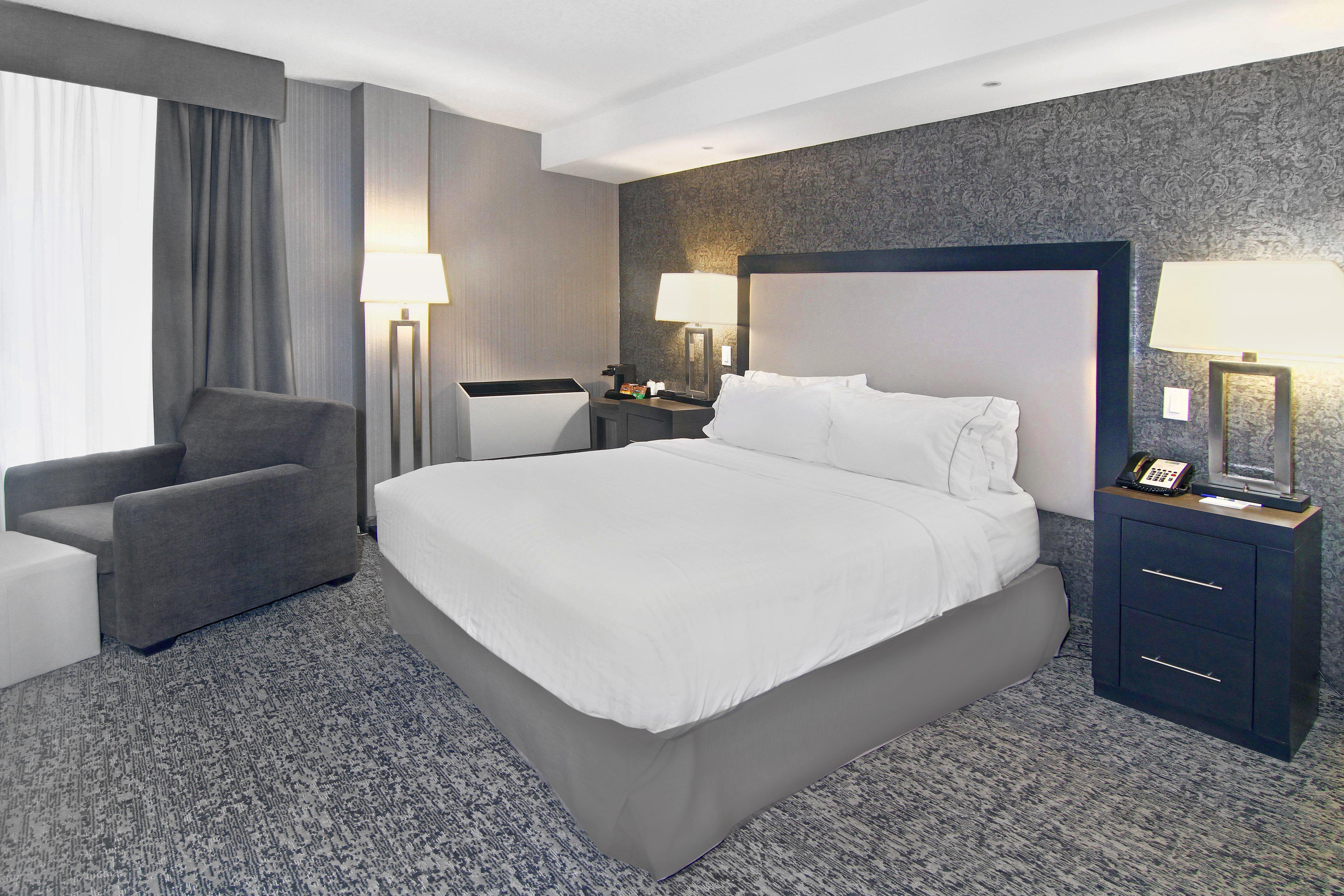 Holiday Inn Express And Suites Calgary By Ihg מראה חיצוני תמונה