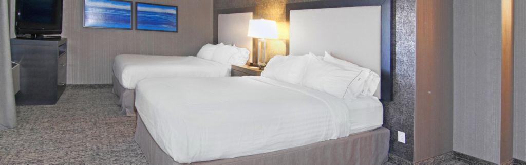 Holiday Inn Express And Suites Calgary By Ihg מראה חיצוני תמונה