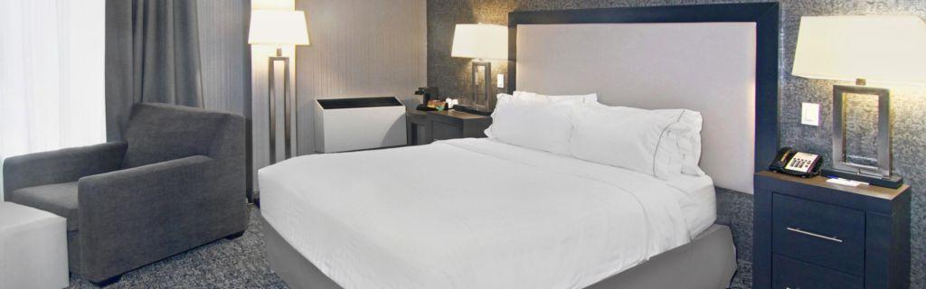 Holiday Inn Express And Suites Calgary By Ihg מראה חיצוני תמונה