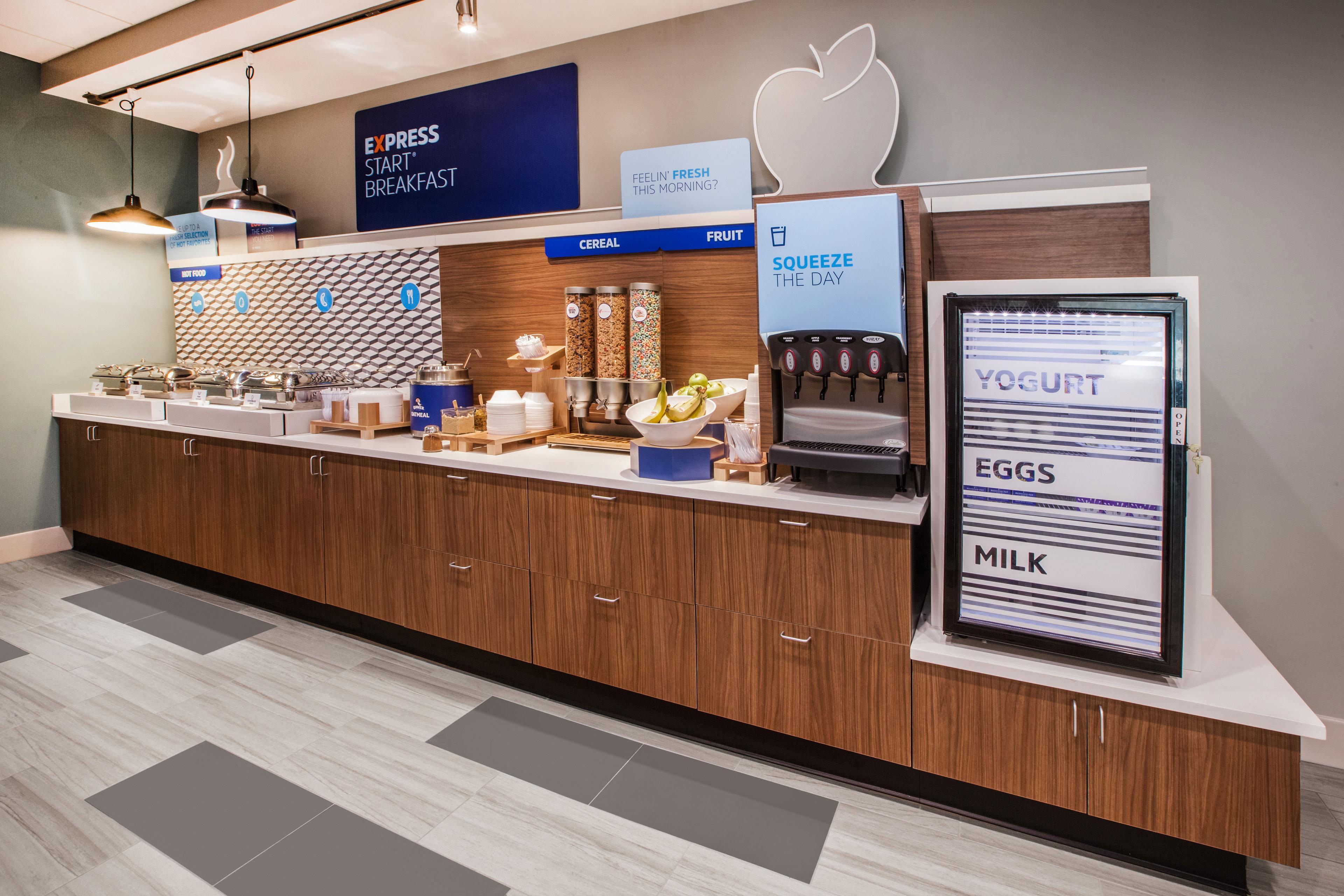 Holiday Inn Express And Suites Calgary By Ihg מראה חיצוני תמונה
